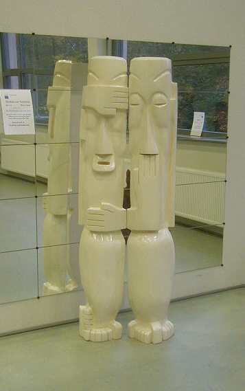 Blindlahm und Taubstumm Skulptur von Holger Bär
