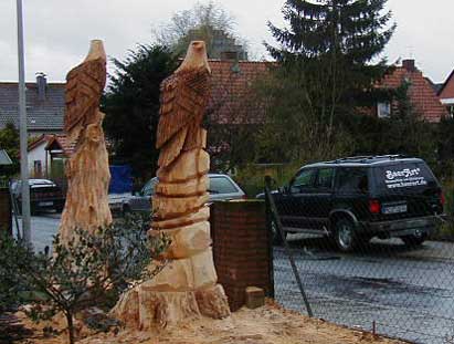 Holzskulpturen Adler